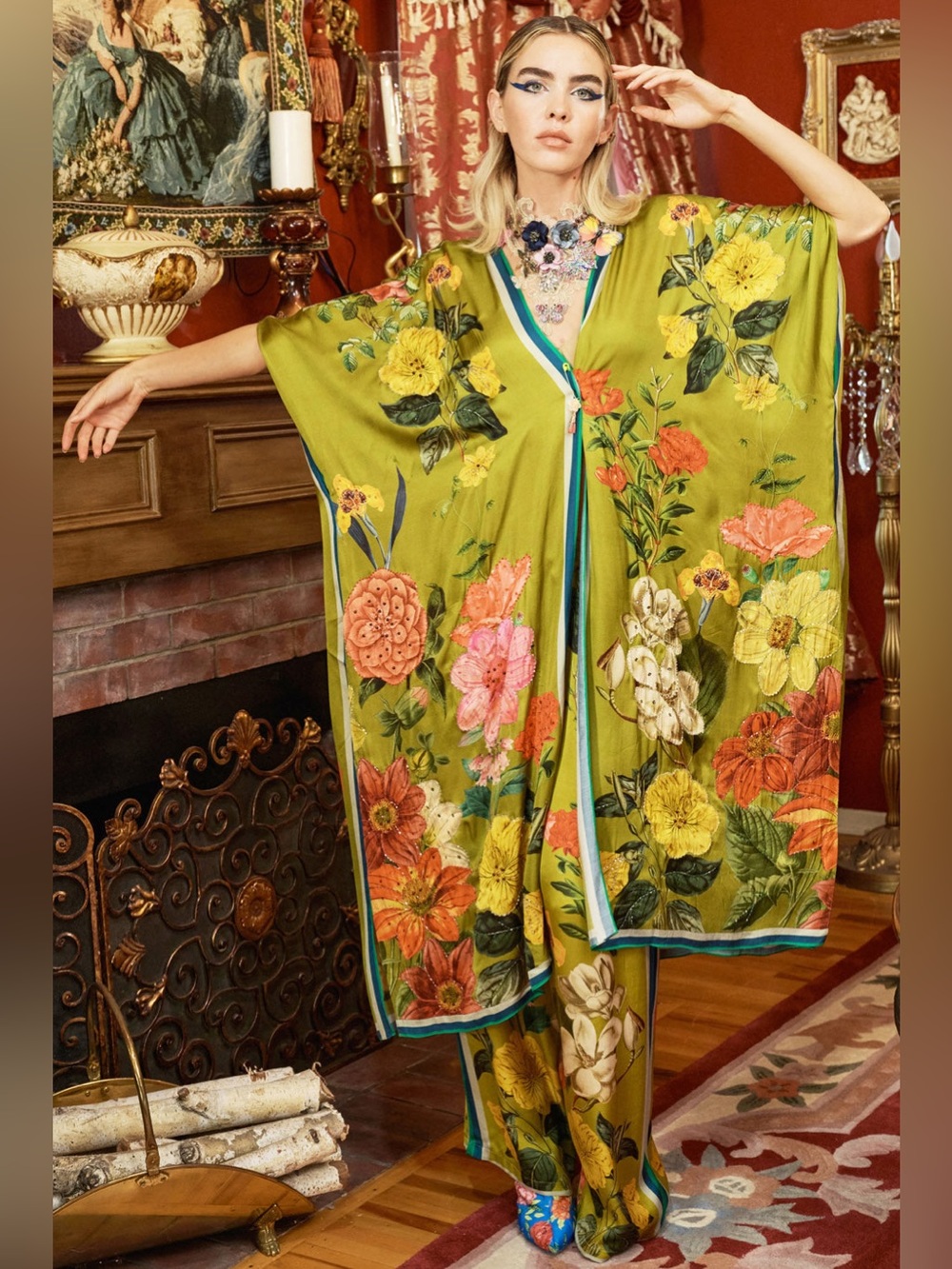 268$ Aratta French Riviera Hand Beaded Olive Floral Kimono